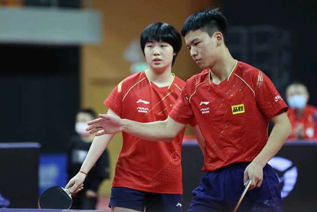 乒乓球赛场 乒乓球赛场