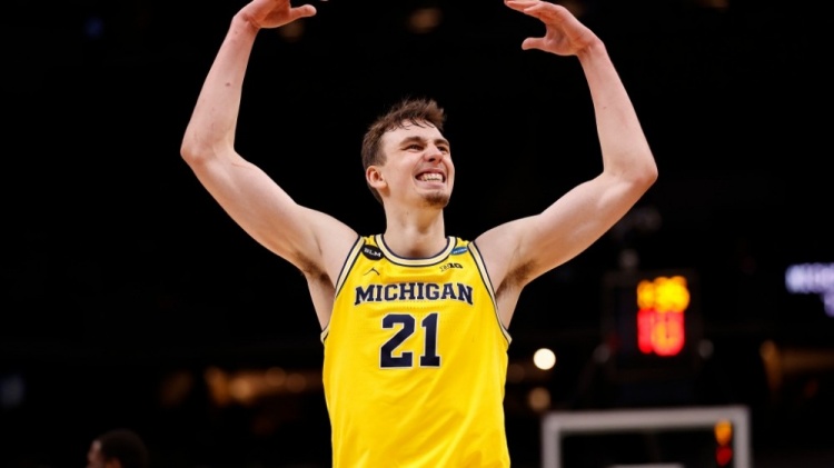 打破对手防 打破对手防